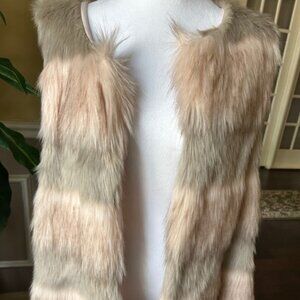 Signature Studio Faux Fur Sleeveless Vest Coat, XL, Color Taupe, NWT